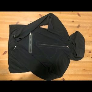 Lululemon lightweight half zip running jacket black